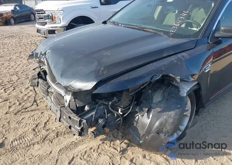 2016 Ford Taurus Se из США, поврежденный, VIN 1FAHP2D8XGG129543